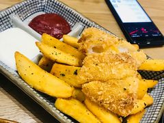 -HELLO 27 意面·沙拉·帕尼尼