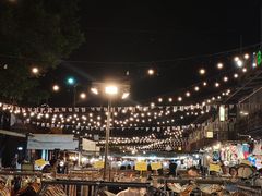 -拉威海鲜市场