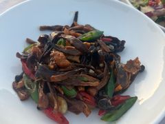 -悦融·京鲁菜·露台花园(安定门店)