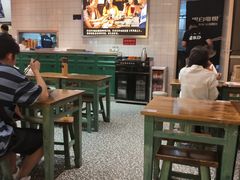 大堂-黑白电视长沙小吃(悦汇城店)