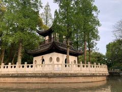 -汇龙潭