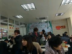 -华威达牛庄(黄埔大道西店)