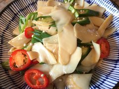 杏鲍菇捞秋葵-花溪雨·森林餐厅(石基店)