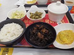 -老娘舅餐厅(黄龙体育中心店)