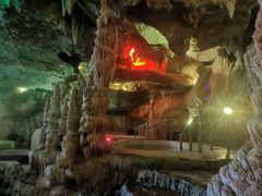 -泉城欧乐堡戏水湾艺术养生温泉