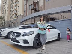 -上海星瀚奔驰4S店(红柳路店)