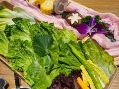 -青瓦炭韩潮烤肉(花园道店)