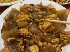 -鲁南仔·滕州炒鸡(经三路店)