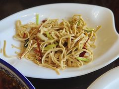 -喜乐餐厅•灯笼虾球首创者•本地小海鲜(二马路店)