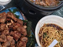-四方小吃·白族庭院餐厅