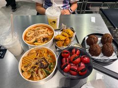 -W COLLECTIVE  DESSERT SHOP