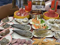 -四囍码头海鲜烧烤自助火锅(外滩南京东路悦荟广场店)