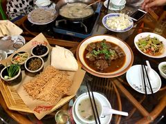 -丁里羊肉小镇(天鹅湖总店)