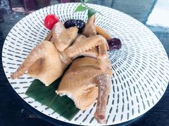 药膳浸乳鸽-夜宴江景餐厅