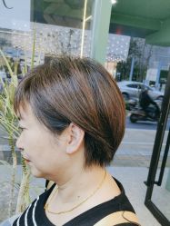-苏豪美发S A L O N烫发染发