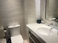 -白玉兰酒店(上海田子坊马当路地铁站店)