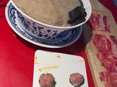 -二荆条·蜀鲜汇城市森林火锅