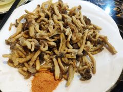 -东北农家院·铁锅炖(莘庄店)