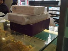 -上海哈尔滨食品厂(汇联商厦店)