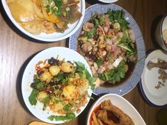 -二孃鸡爪爪(东风路总店)
