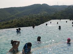 -清远熹乐谷温泉度假酒店