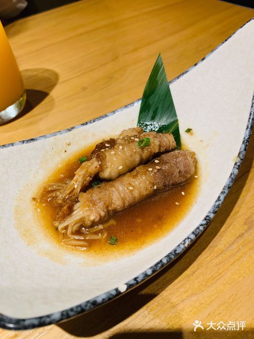 虹料理·日料放题(悠方店)牛肉金针菇图片