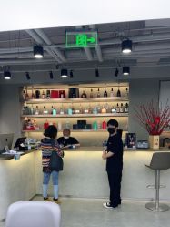 -变画·发型STUDIO