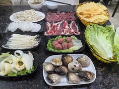 -山珍鲜牛肉火锅本地老字号(汕中老店)