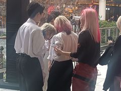 -瑞虹新天地月亮湾