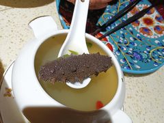 -蚝堡·生蚝海鲜烧烤物种起源•海肠捞饭(刘公岛店)