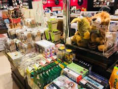 -诚品(信义店)