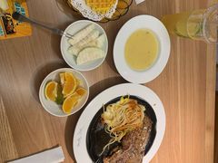 红胡椒劲骨牛排-豪客来牛排(商汇人和广场店)