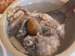 -阿水狮猪脚大王(台中公园店)