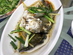 -小辣妹川味海鲜加工店(第一市场椰风巷店)
