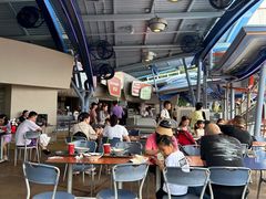大堂-彗星餐厅(香港迪士尼乐园)