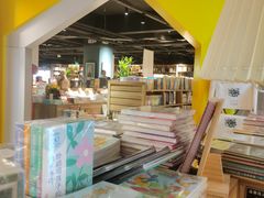 -江汉书店书·咖啡(美佳华店)