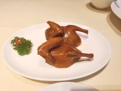 烤乳鸽-利苑酒家(华熙国际店)