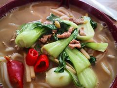 酸笋米粉-牛八宝桂林米粉(八里庄店)