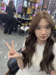 -藤野造型烫染·漂发