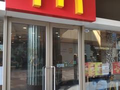 门面-麦当劳(百联西郊购物中心店)
