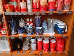 零售区-星巴克(深圳龙岗摩尔城店)
