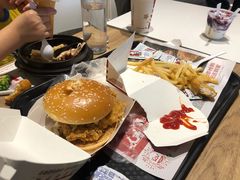 -肯德基(平江新城店)