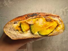 贝贝南瓜芝士香蒜鸡-PAOPAO Bakery&Café(港汇店)