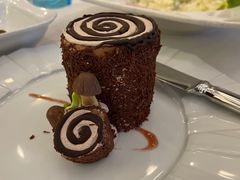 招牌树根蛋糕-莫斯科餐厅