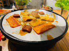 -么肆烤肉(汉街形象店)