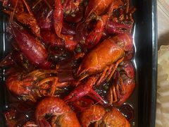 -扒虾小妹儿麻辣海鲜(宏图街店)