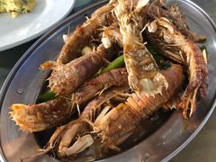 -红月湾海鲜饭店•沙滩海景(双月湾店)