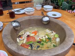 -云南野生菌石锅鱼石锅鸡(大金塔店)