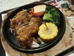 -百威KTV(恒福路店)