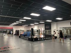 -拳义格斗搏击散打泰拳拳击俱乐部(裕华店)